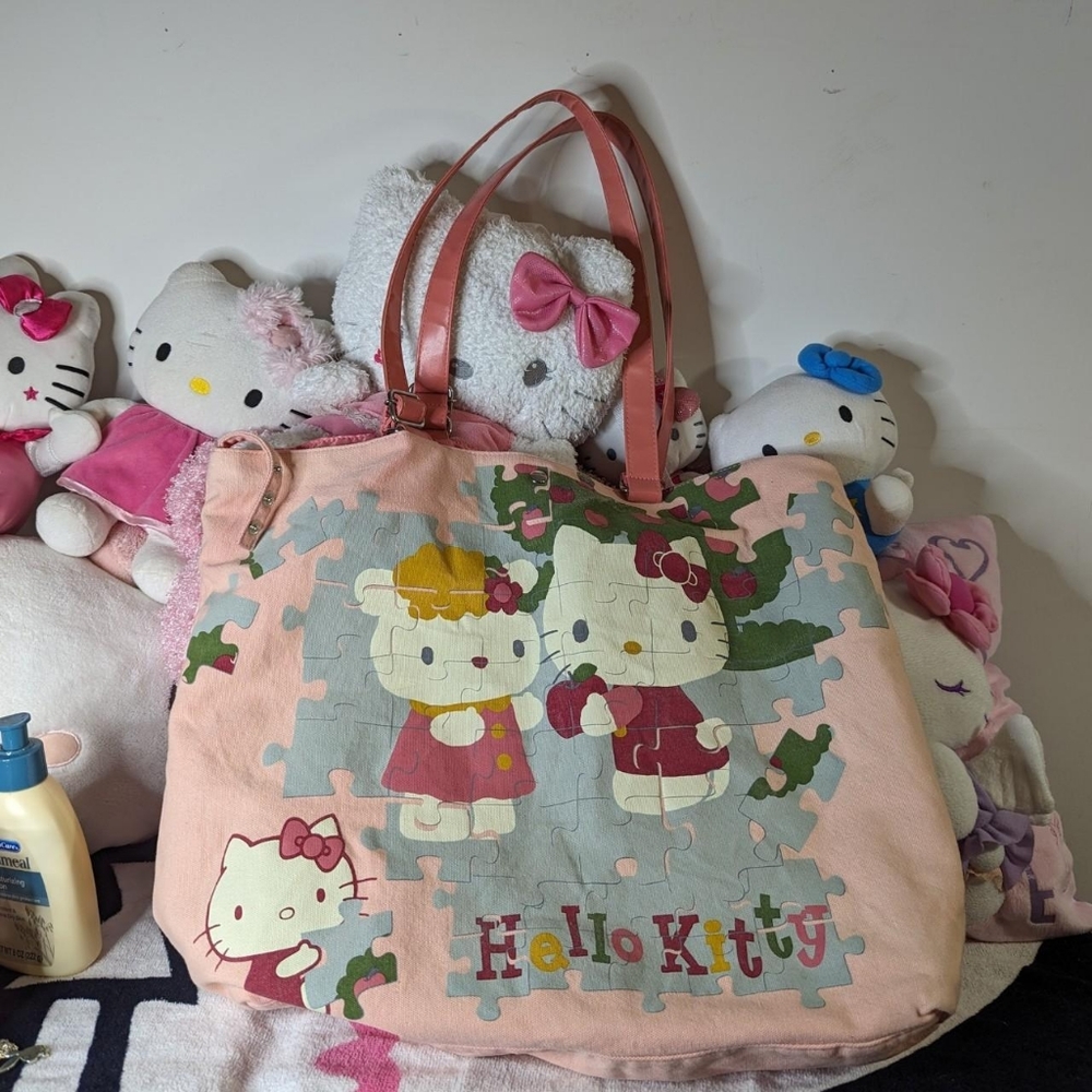 hello kitty big puzzles tote bag 🧩
